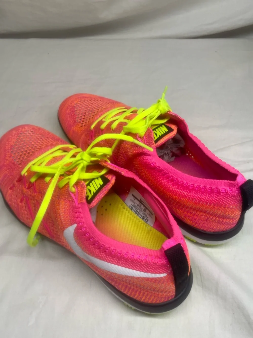 Nike Free TR Focus Flyknit Sneakers Size 7 NEW w/out Box! - Picture 6 of 12